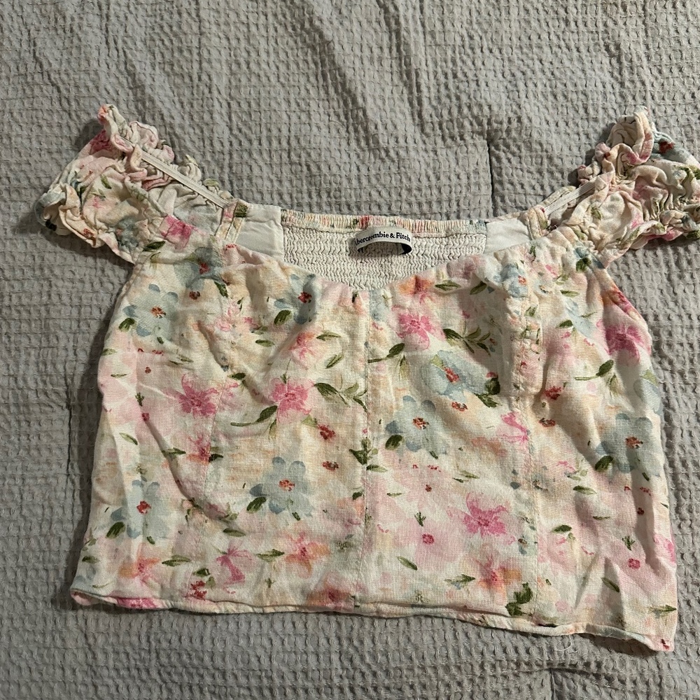 Abercrombie floral off the shoulder top